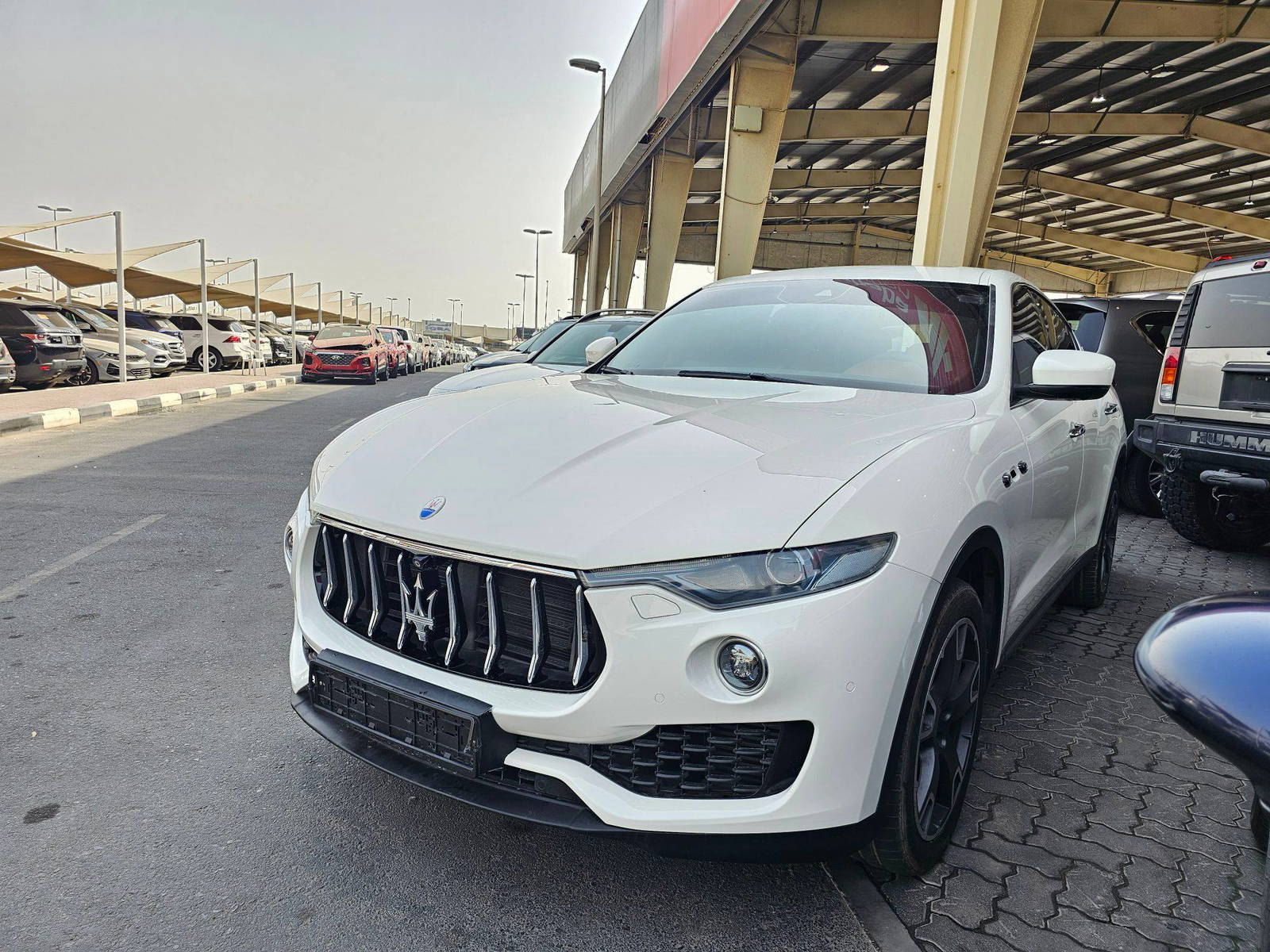2017 MASERATI LEVANTE — 87463 KM — Lot 197812 — Souq - Marhaba Auctions Used Cars - Image 4