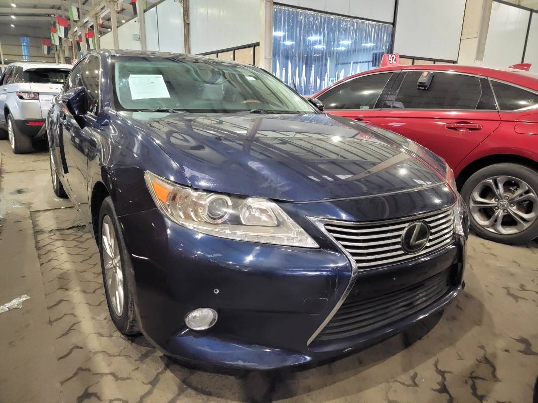 2013 LEXUS ES 300H — 175771 KM — Lot GG6D2001212 — Main - Marhaba Auctions Used Cars - Image 4