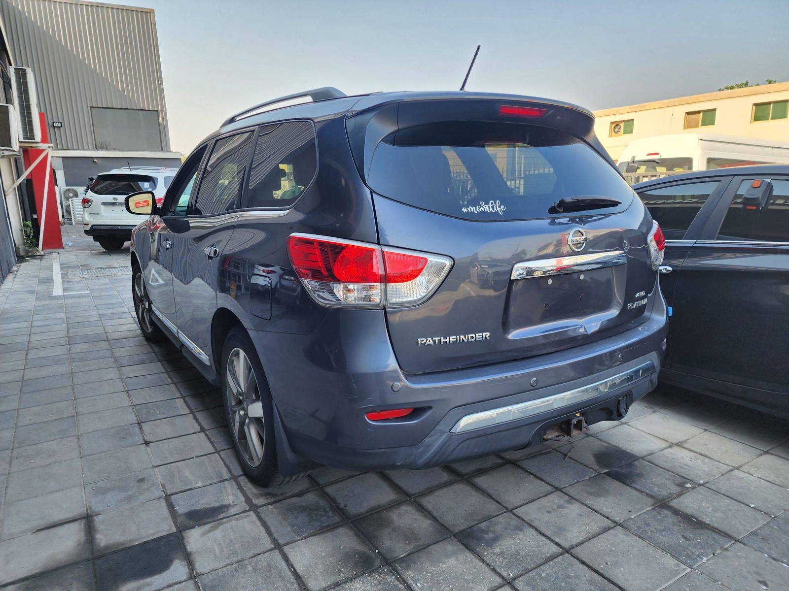 2013 NISSAN PATHFINDER — 158714 Miles — Lot 669881 — Al Quoz - Marhaba Auctions Used Cars - Image 5