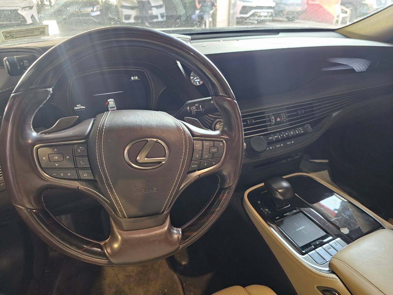 2018 LEXUS LS 500 — 104799 KM — Lot J5002636 — Main - Marhaba Auctions Used Cars - Image 9