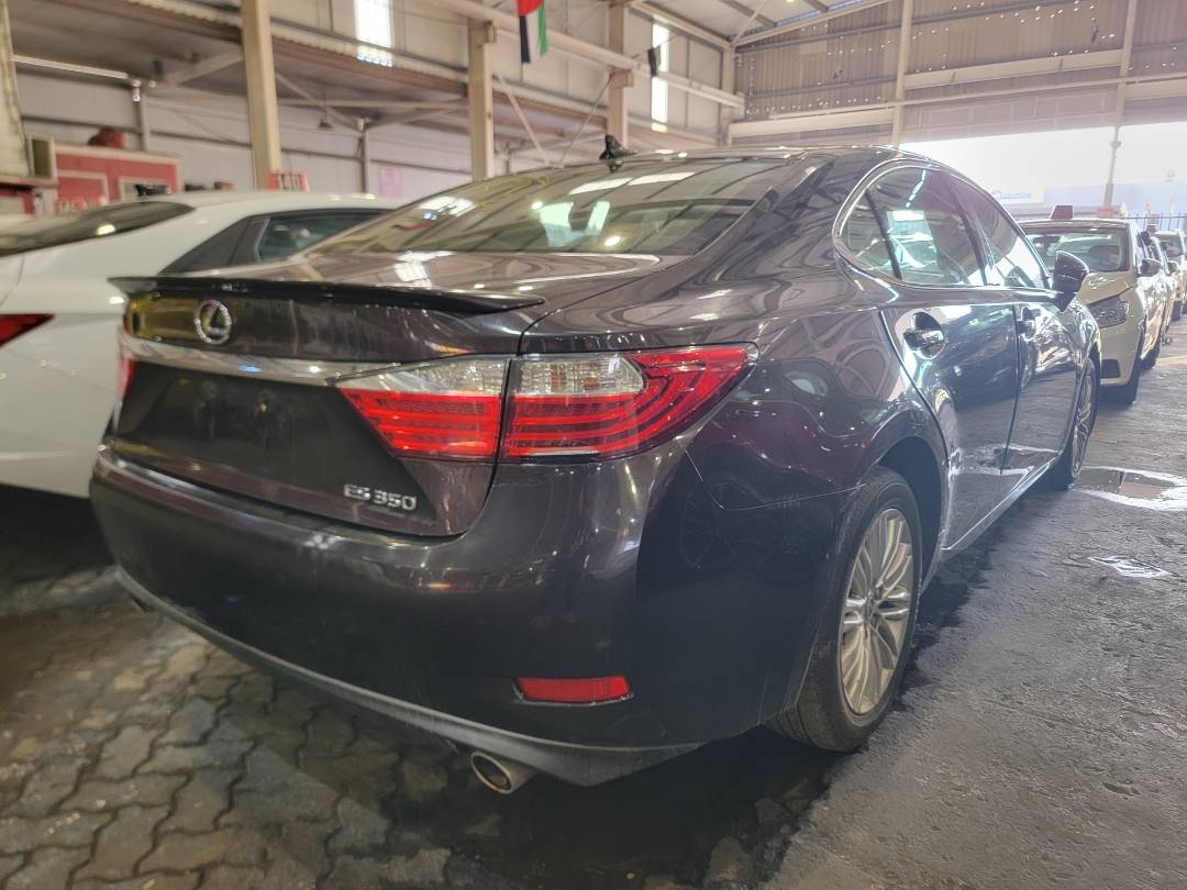 2013 LEXUS ES 350 — 137925 Miles — Lot 010063 — Main - Marhaba Auctions Used Cars - Image 3