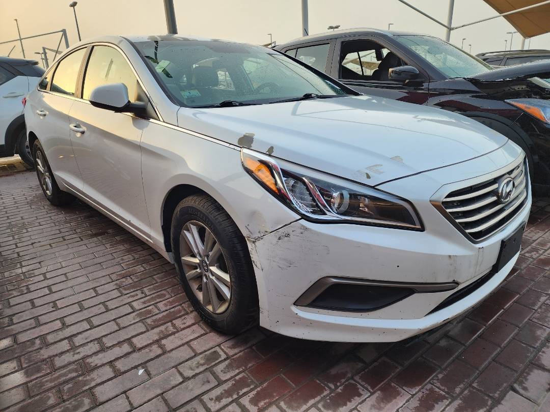 2017 HYUNDAI SONATA — 104932 Miles — Lot 21176 — Souq - Marhaba Auctions Used Cars - Image 4