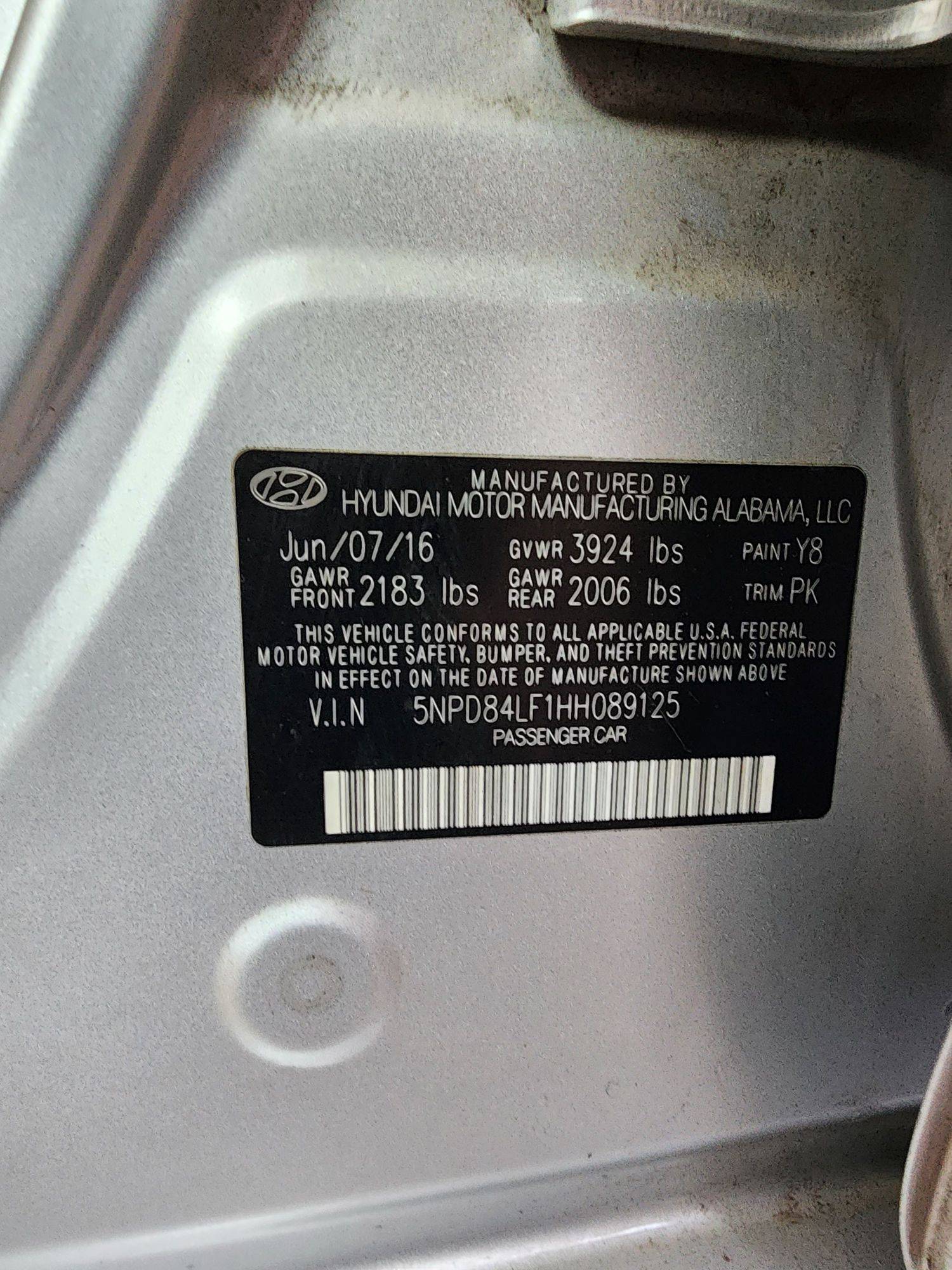 2017 HYUNDAI ELANTRA — 140281 Miles — Lot 633400 — Souq - Marhaba Auctions Used Cars - Image 9