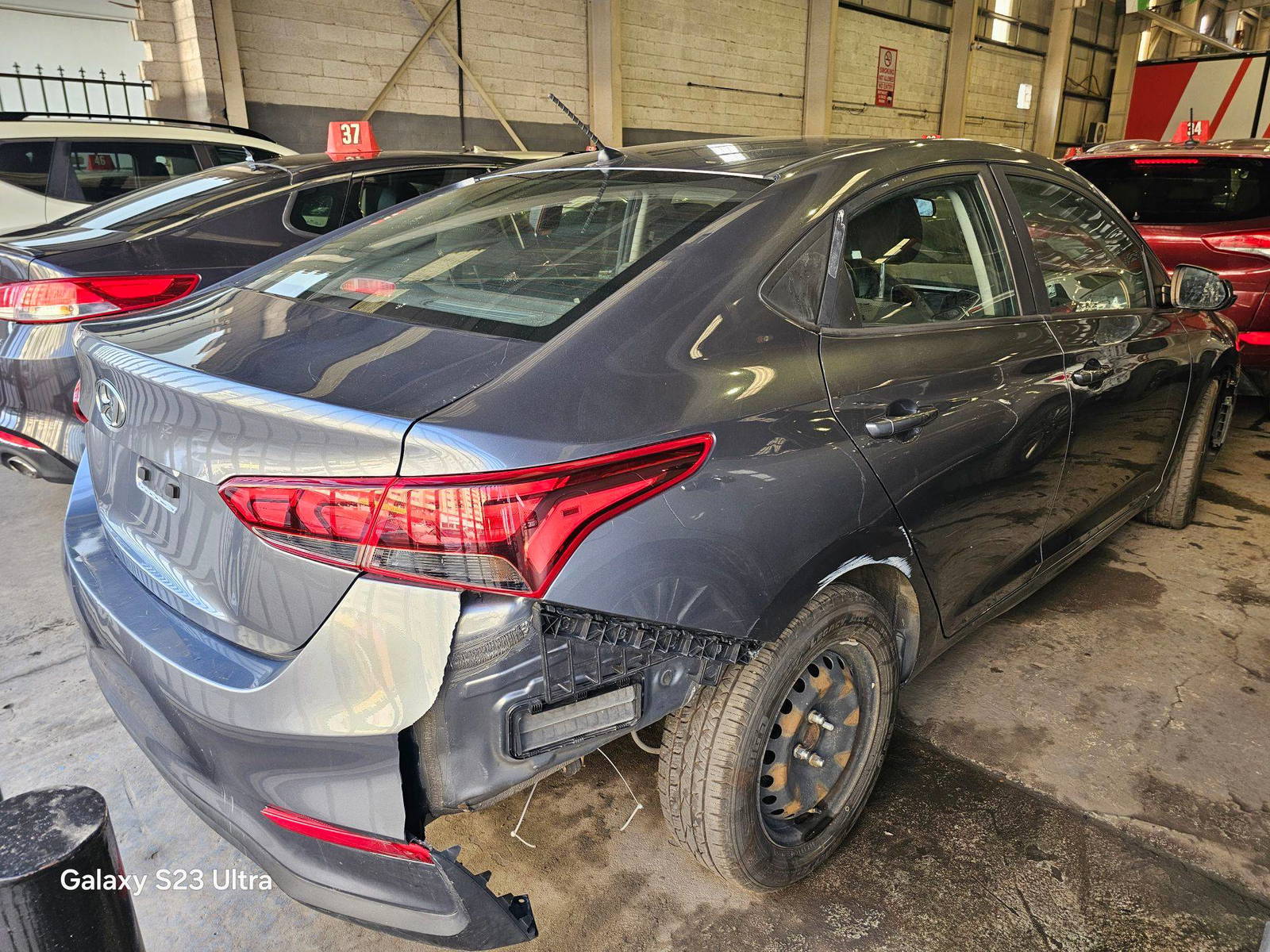 HYUNDAI ACCENT 2019 - Marhaba Auction Used Cars - Image 3