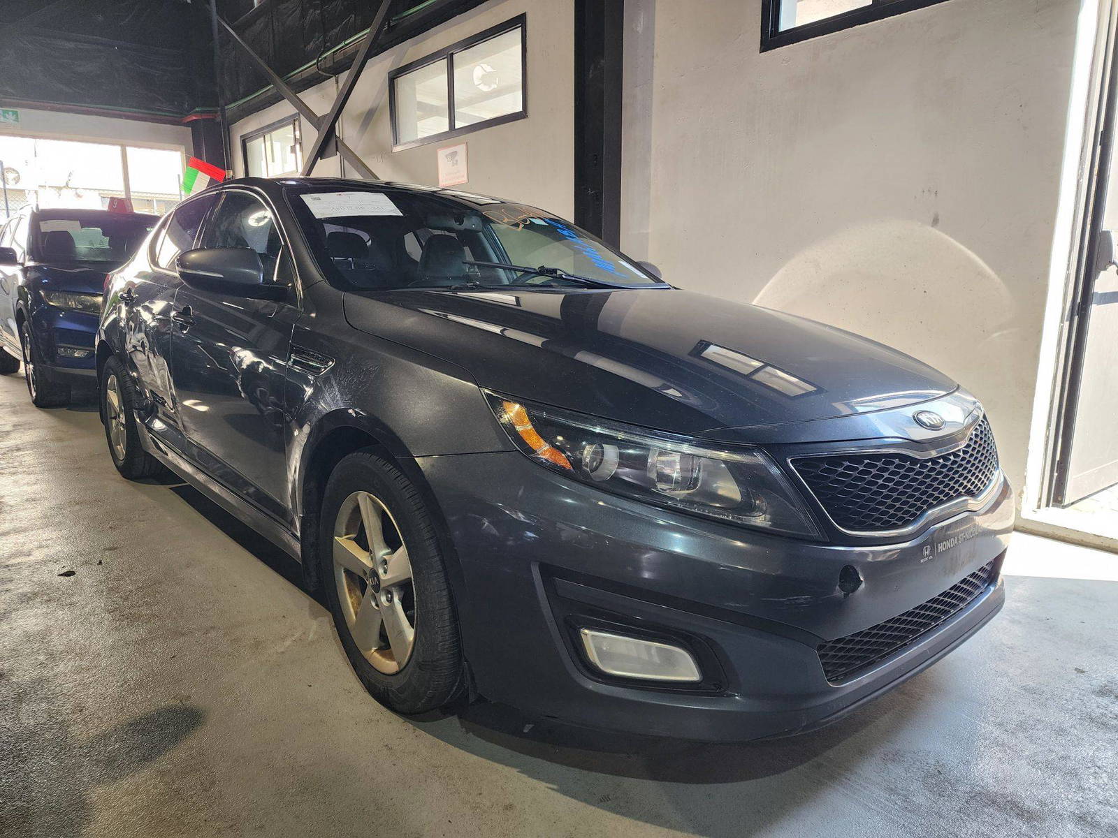 2015 KIA OPTIMA — 236030 KM — Lot 655380 — Al Quoz - Marhaba Auctions Used Cars - Image 3