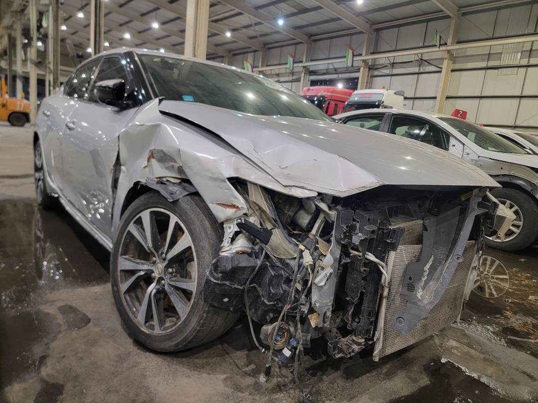 2018 NISSAN MAXIMA — 125874 Miles — Lot C361623 — Main - Marhaba Auctions Used Cars - Image 4