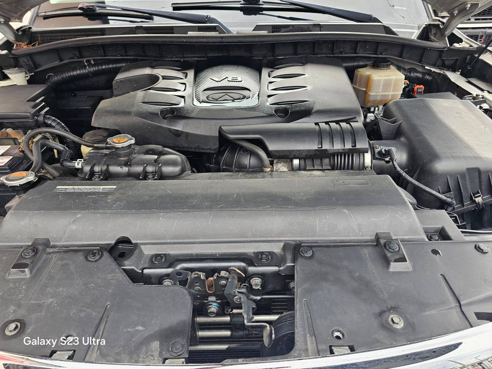 INFINITI QX56 2013 - Marhaba Auction Used Cars - Image 11