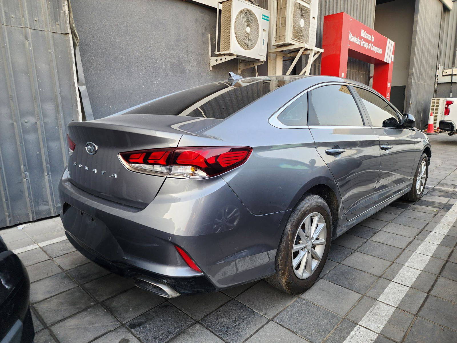 2019 HYUNDAI SONATA — 100357 Miles — Lot 51176655 — Al Quoz - Marhaba Auctions Used Cars - Image 5