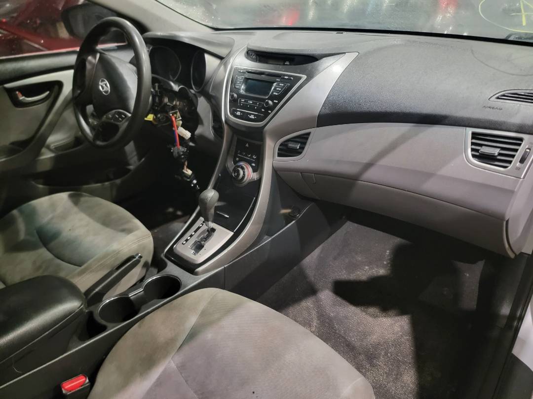 2013 HYUNDAI ELANTRA — 159615 Miles — Lot 68662363 - Marhaba Auctions Used Cars - Image 8