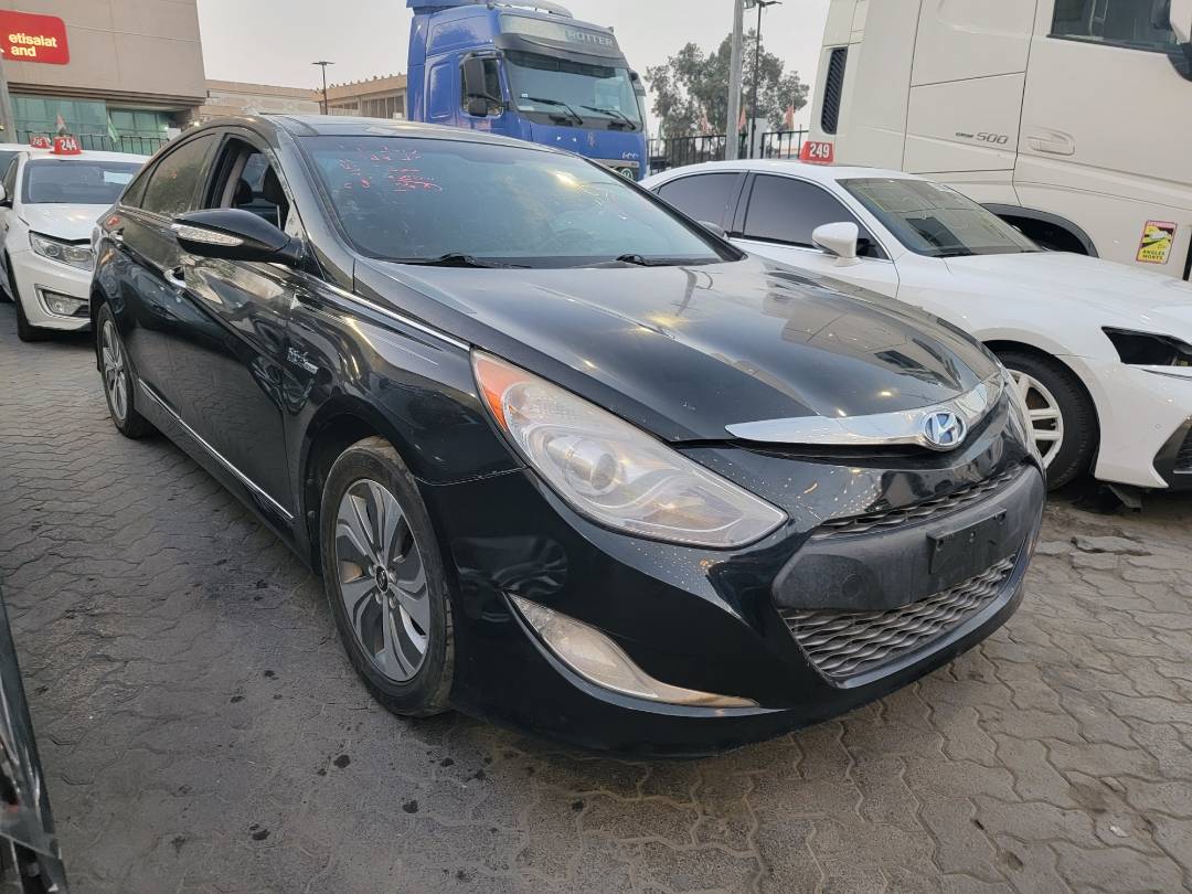 2014 HYUNDAI SONATA — 226623 Miles — Lot A108238 — Main - Marhaba Auctions Used Cars - Image 4