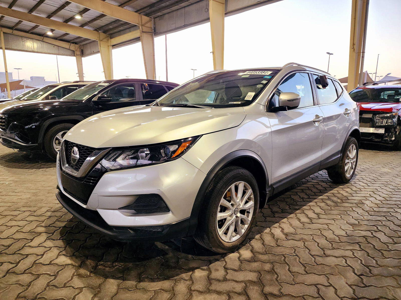 2020 NISSAN ROGUE SPORTS — 85398 Miles — Lot LW547416 — Souq - Marhaba Auctions Used Cars - Image 5