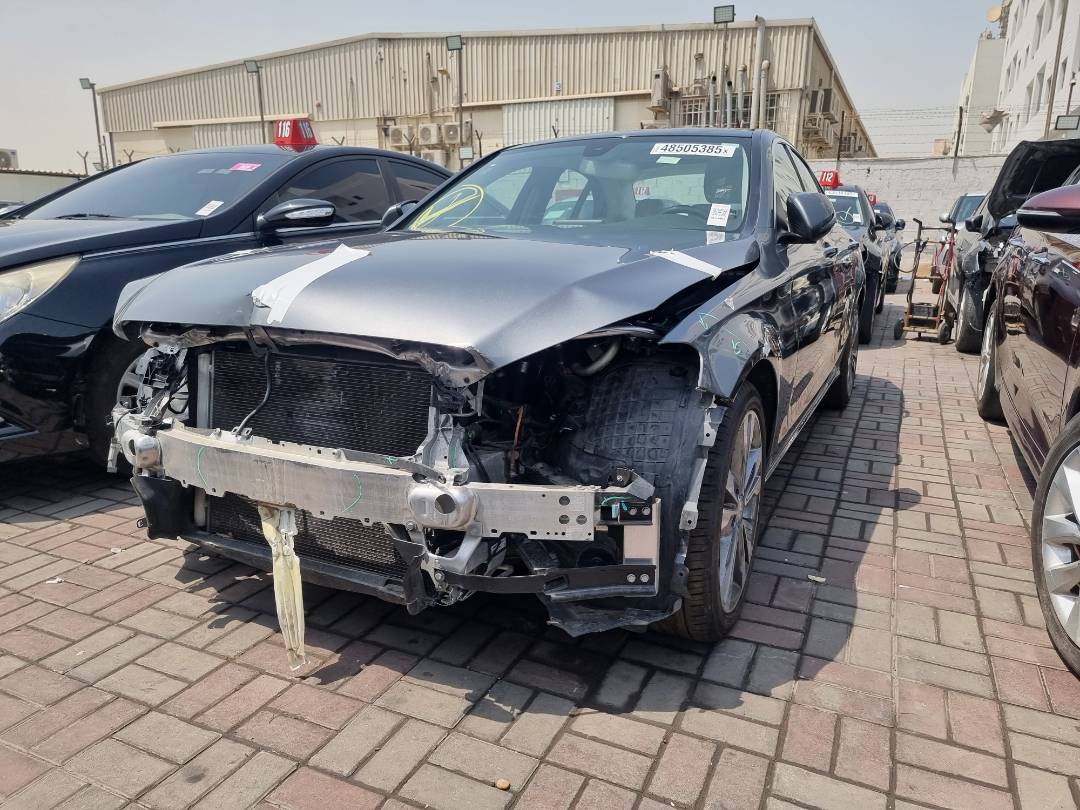 MERCEDES BENZ C300 2017 - Marhaba Auction Used Cars - Image 5