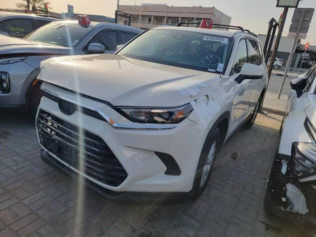 TOYOTA GRAND HIGHLANDER XLE