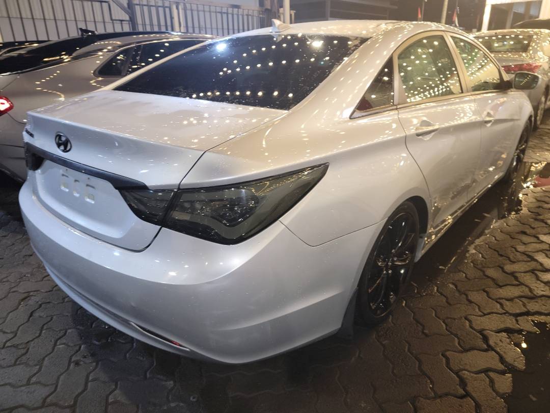 2013 HYUNDAI SONATA — 170200 Miles — Lot H511991 - Marhaba Auctions Used Cars - Image 4