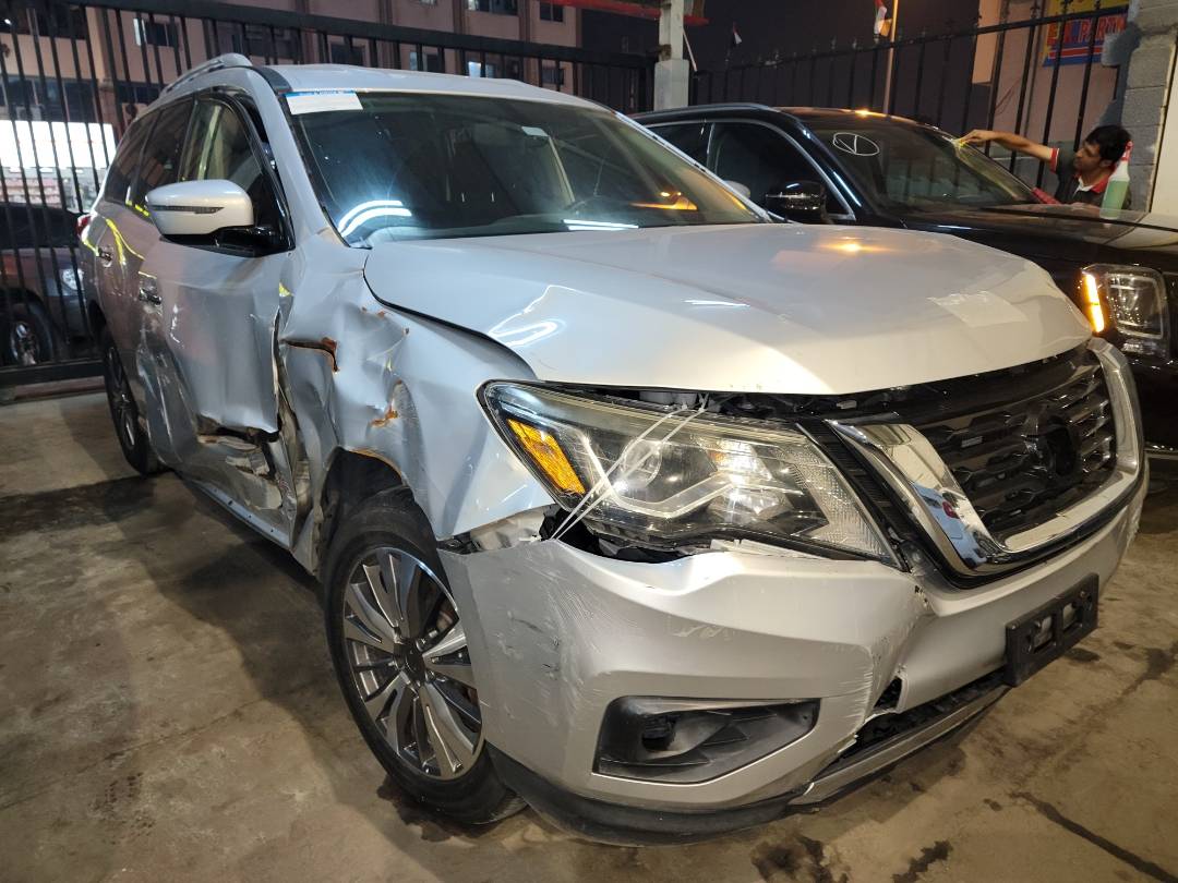 2017 NISSAN PATHFINDER — 139673 Miles — Lot 1HC624931 - Marhaba Auctions Used Cars - Image 4