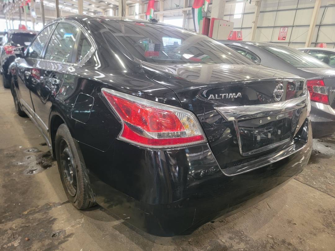 2015 NISSAN ALTIMA — 119039 Miles — Lot 37944425 - Marhaba Auctions Used Cars - Image 4
