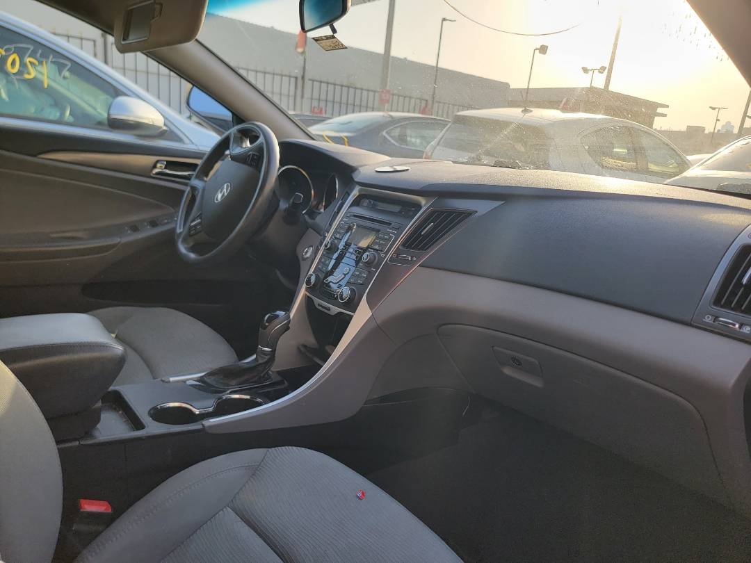 2011 HYUNDAI SONATA — 120338 Miles — Lot 41696564 - Marhaba Auctions Used Cars - Image 6