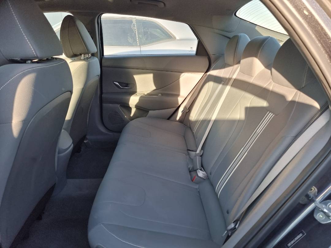 2022 HYUNDAI ELANTRA — 40203 Miles — Lot 215487 — Main - Marhaba Auctions Used Cars - Image 6