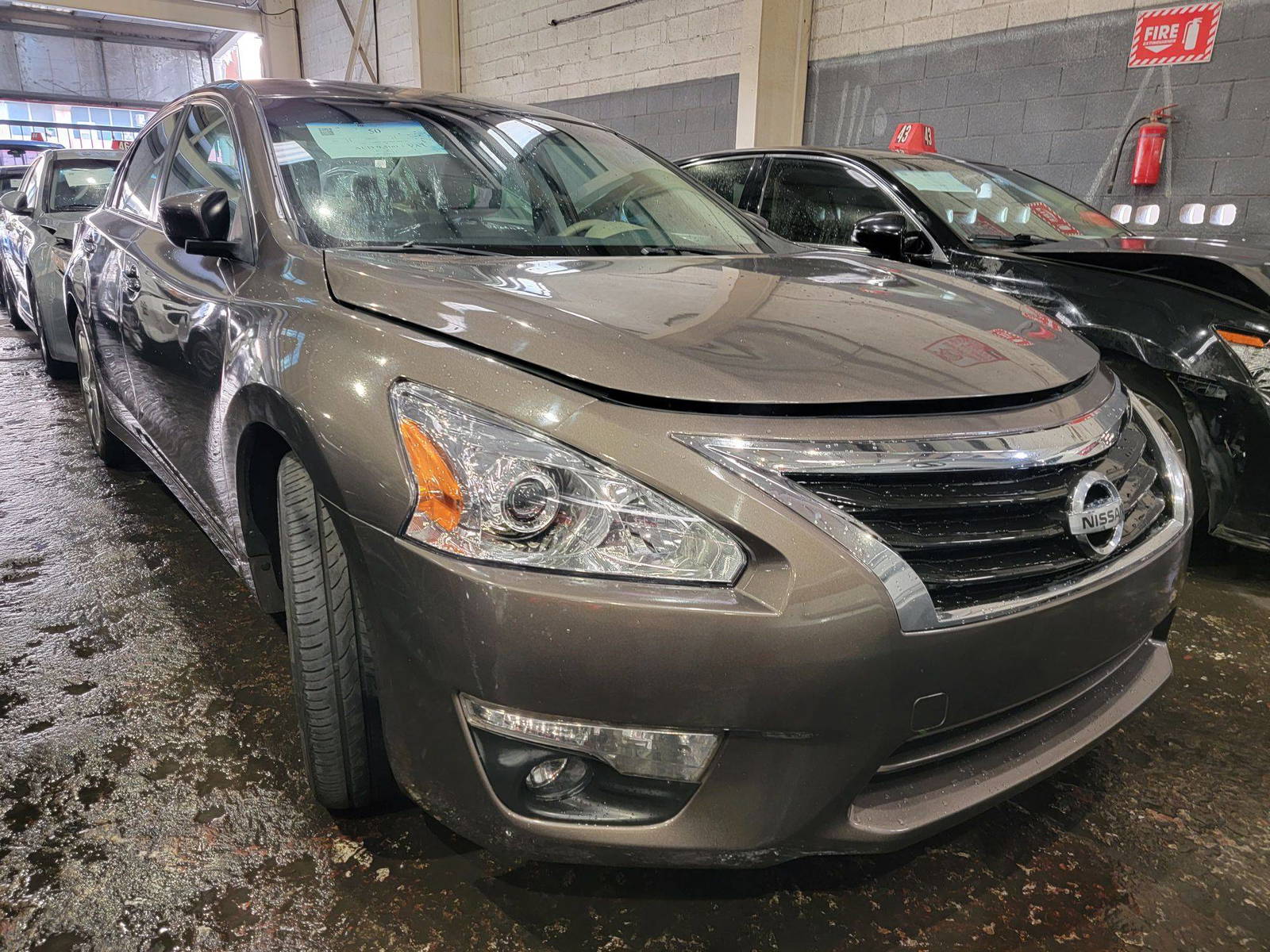 2015 NISSAN ALTIMA — 127560 Miles — Lot FC109215 — Main - Marhaba Auctions Used Cars - Image 4