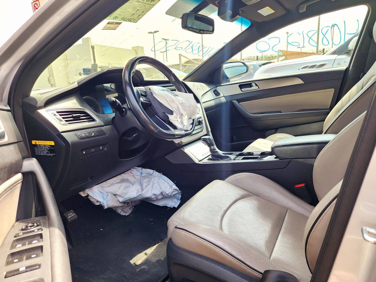 2015 HYUNDAI SONATA — 120520 Miles — Lot 40881250 — Souq - Marhaba Auctions Used Cars - Image 8