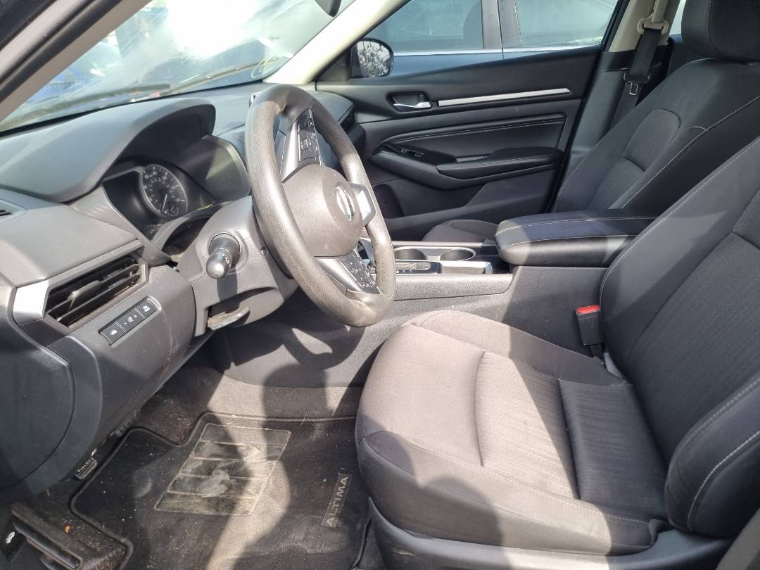 2021 NISSAN ALTIMA — 48719 Miles — Lot 215487 — Souq - Marhaba Auctions Used Cars - Image 6