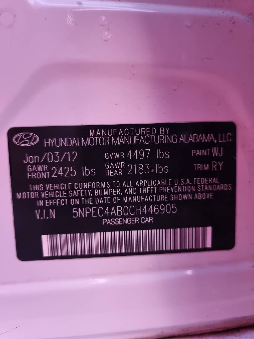 2012 HYUNDAI SONATA — 152776 Miles — Lot 124578 — Souq - Marhaba Auctions Used Cars - Image 10