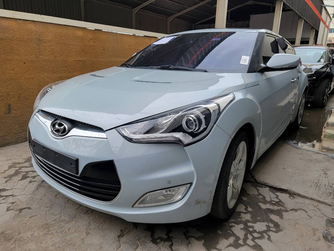 2013 HYUNDAI VELOSTER — 178058 KM — Lot EU167991 — Main - Marhaba Auctions Used Cars - Image 5