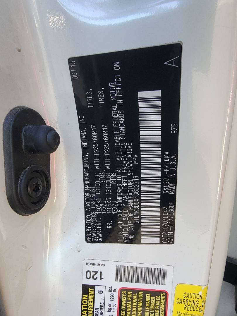 2015 TOYOTA SIENNA — 220222 Miles — Lot 632318 — Main - Marhaba Auctions Used Cars - Image 9