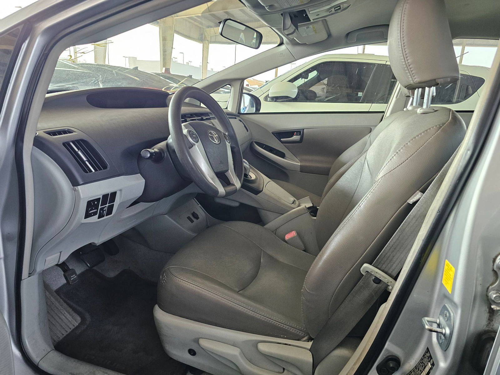 TOYOTA PRIUS 2011 - Marhaba Auction Used Cars - Image 9