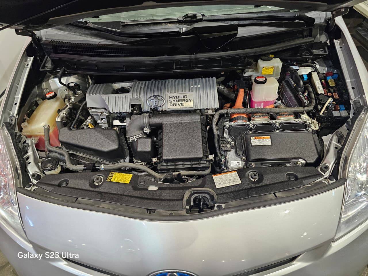 2015 TOYOTA PRIUS — 180314 Miles — Lot 0448042 — Main - Marhaba Auctions Used Cars - Image 11