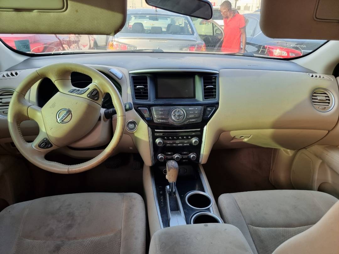 2014 NISSAN PATHFINDER — 203678 Miles — Lot 125487 — Souq - Marhaba Auctions Used Cars - Image 7