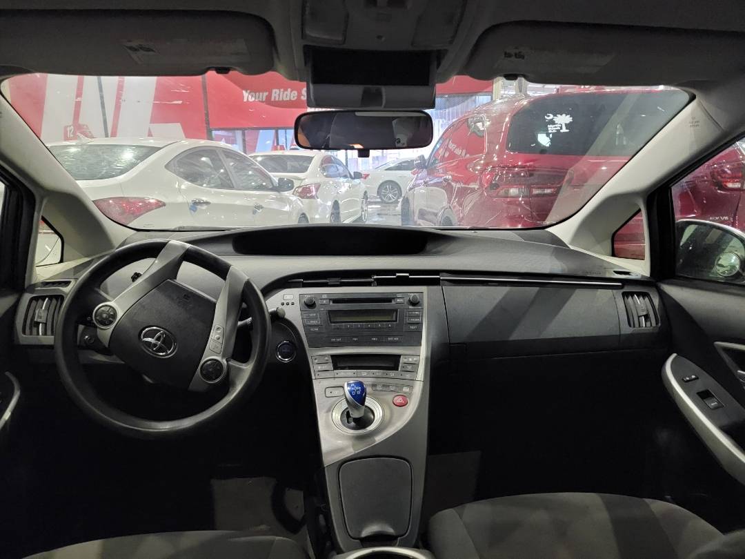 2013 TOYOTA PRIUS — 180821 Miles — Lot 4D0355428 — Main - Marhaba Auctions Used Cars - Image 9