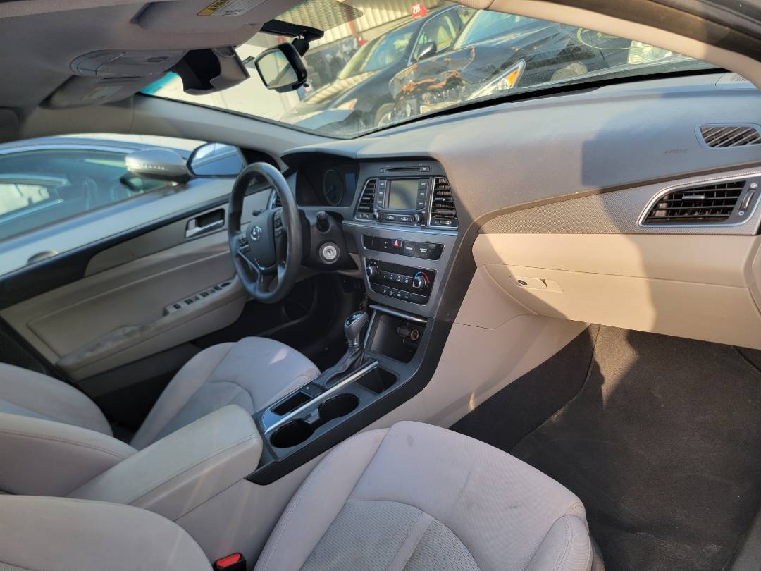 2015 HYUNDAI SONATA — 118029 Miles — Lot 70702193 - Marhaba Auctions Used Cars - Image 6