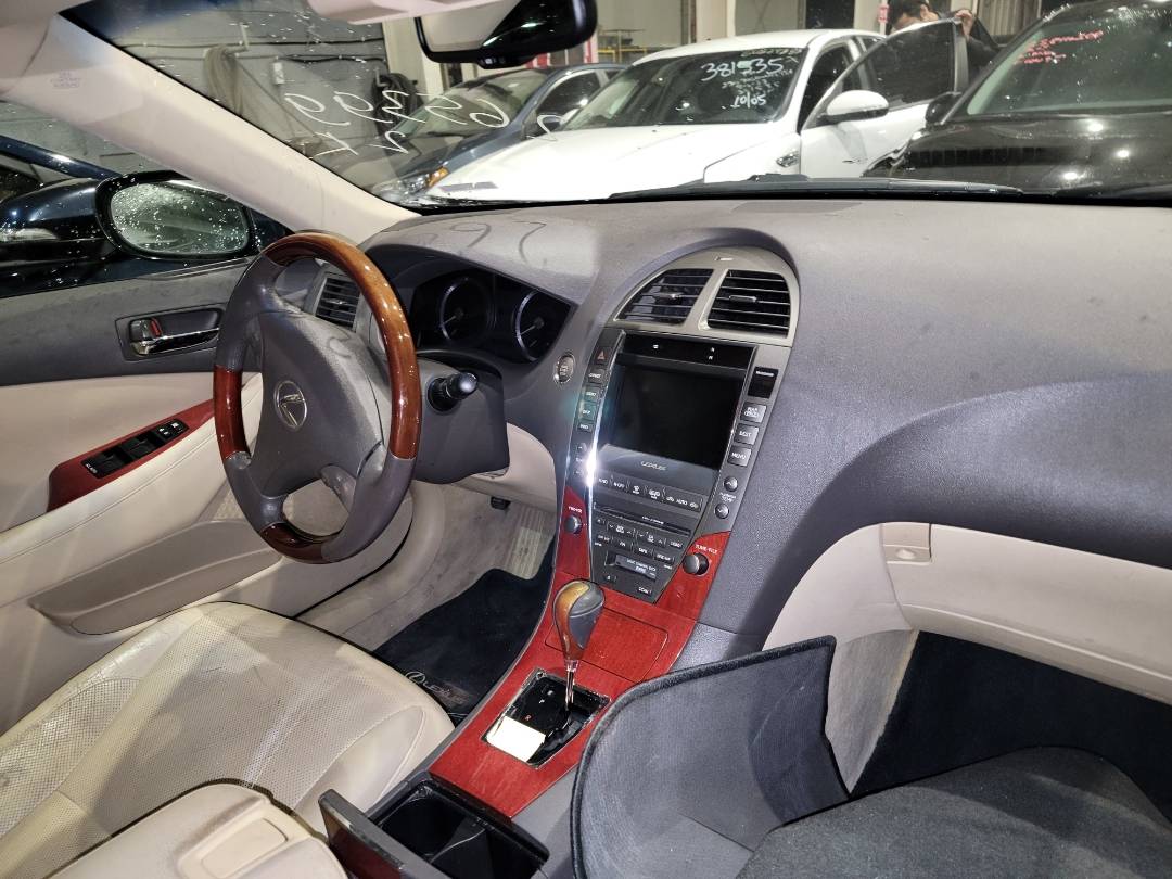 2008 LEXUS ES 350 — 225308 Miles — Lot 37227504 - Marhaba Auctions Used Cars - Image 6