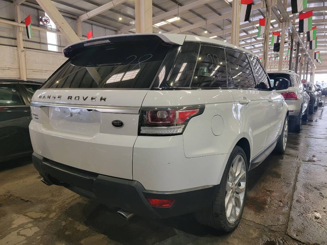 2014 LAND ROVER RANGE ROVER SPORT — 67265 Miles — Lot EA353003 — Main - Marhaba Auctions Used Cars - Image 5