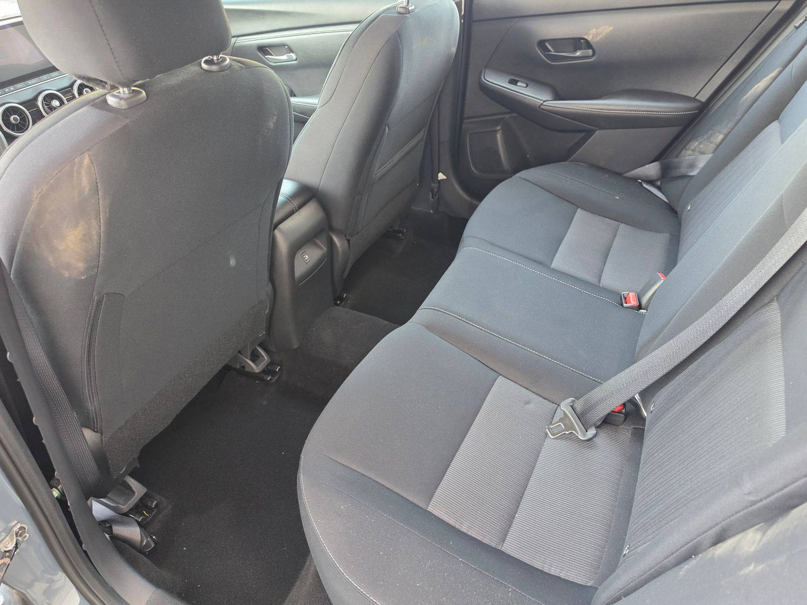 NISSAN SENTRA 2024 - Marhaba Auction Used Cars - Image 9