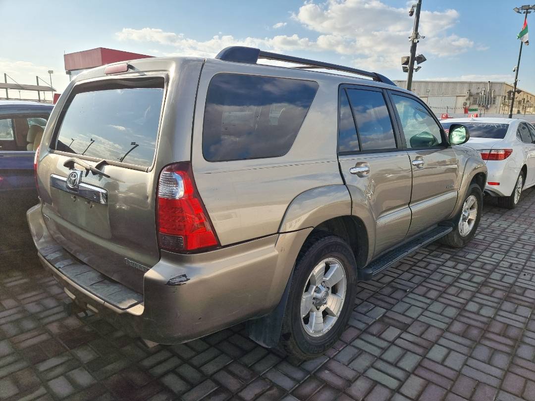 2006 TOYOTA 4RUNNER SR5 — 289286 Miles — Lot 124587 — Ind. 12 - Marhaba Auctions Used Cars - Image 5