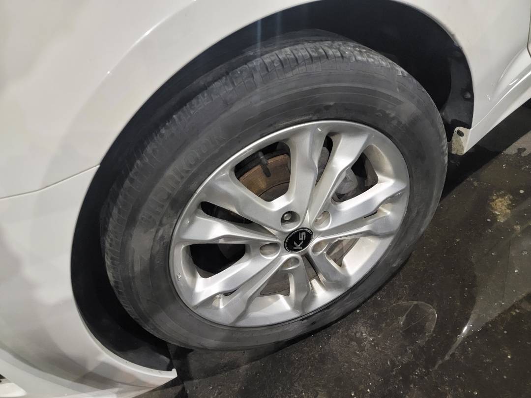 2013 KIA K5 — 184346 KM — Lot 312030 — Main - Marhaba Auctions Used Cars - Image 7