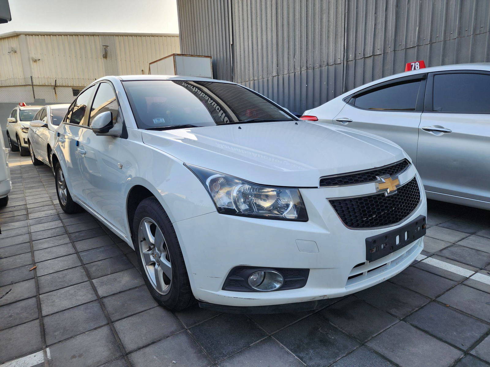 2011 CHEVROLET CRUIZE — 158574 KM — Lot 119889 — Ind. 12 - Marhaba Auctions Used Cars - Image 4