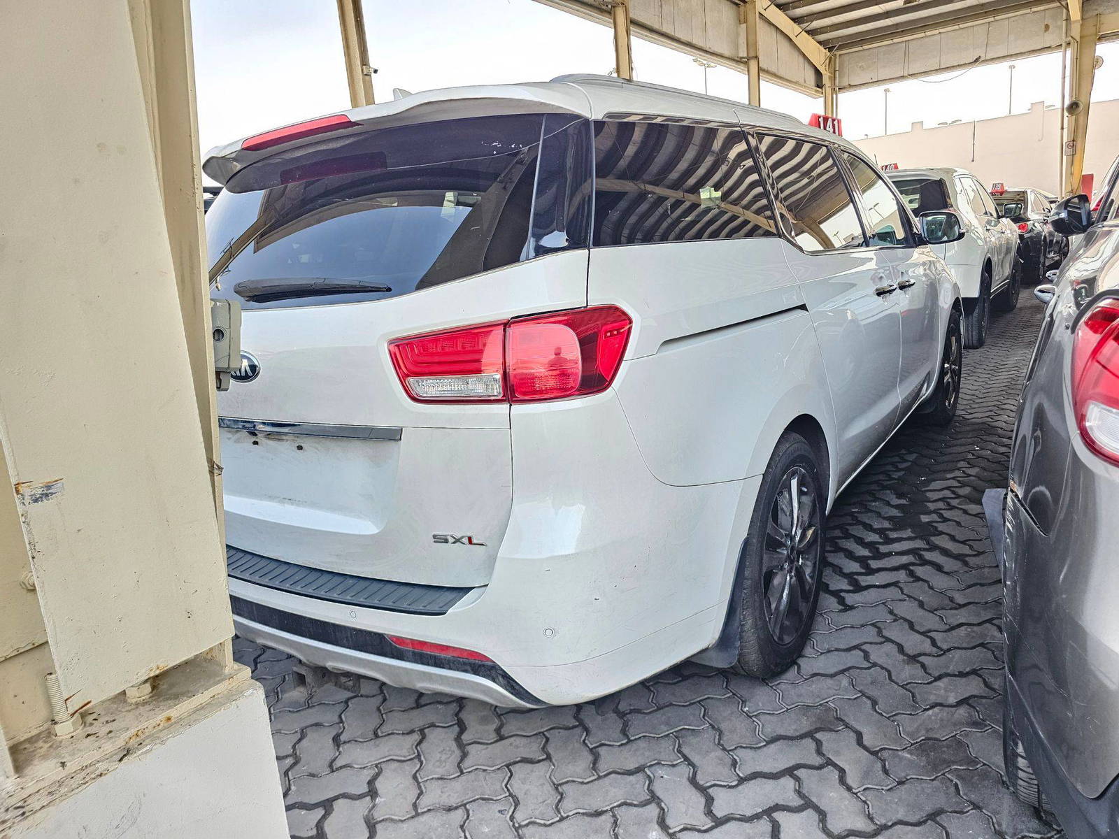 KIA SEDONA 2015 - Marhaba Auction Used Cars - Image 3