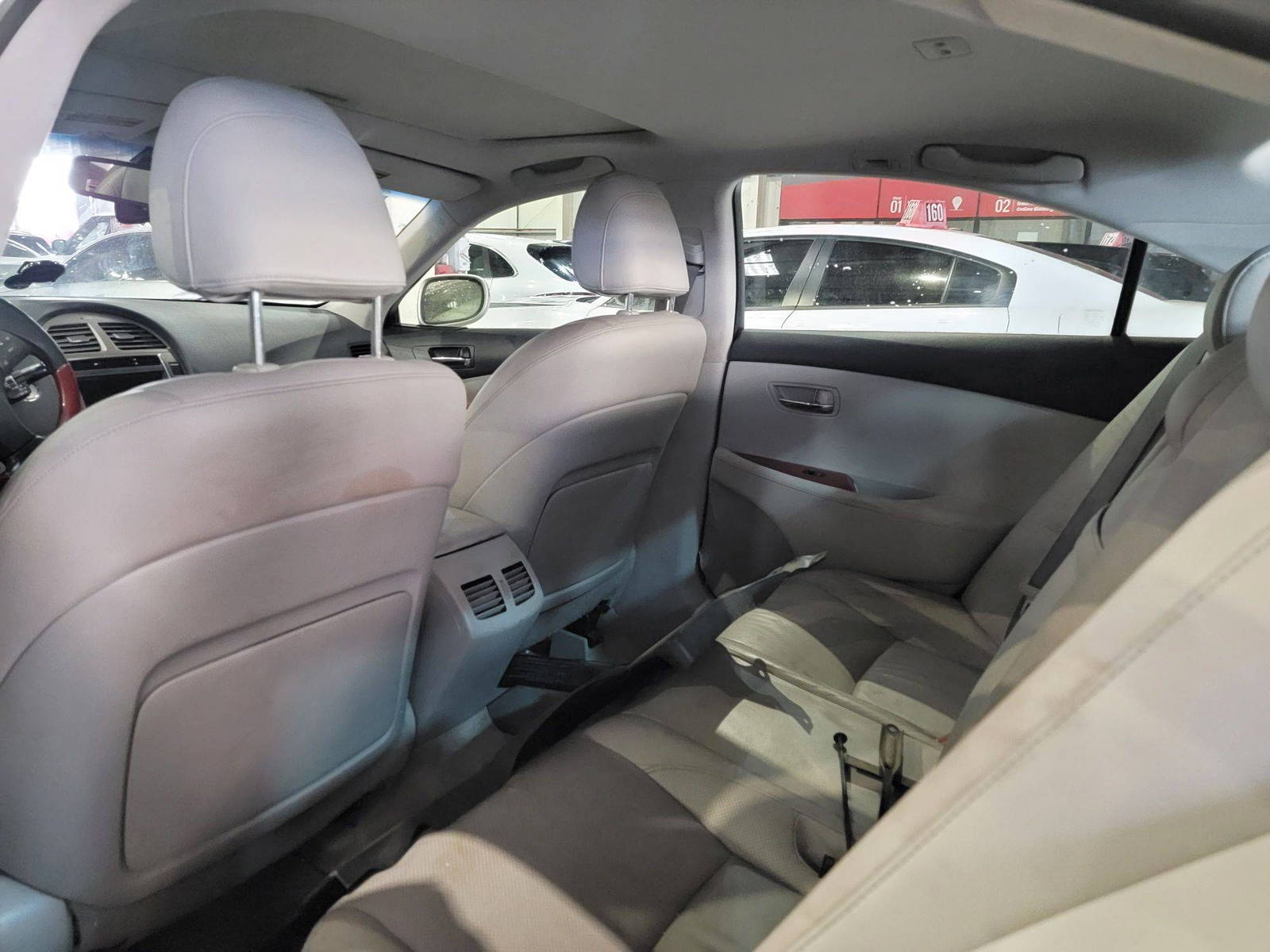 2008 LEXUS ES 350 — 131112 KM — Lot 268650 — Main - Marhaba Auctions Used Cars - Image 7