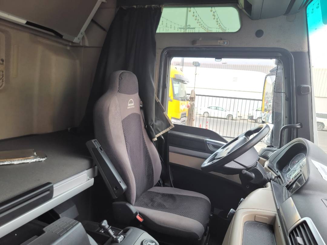2017 MAN MAN TRUCK — 6394 KM — Lot M737192 — Main - Marhaba Auctions Used Cars - Image 12