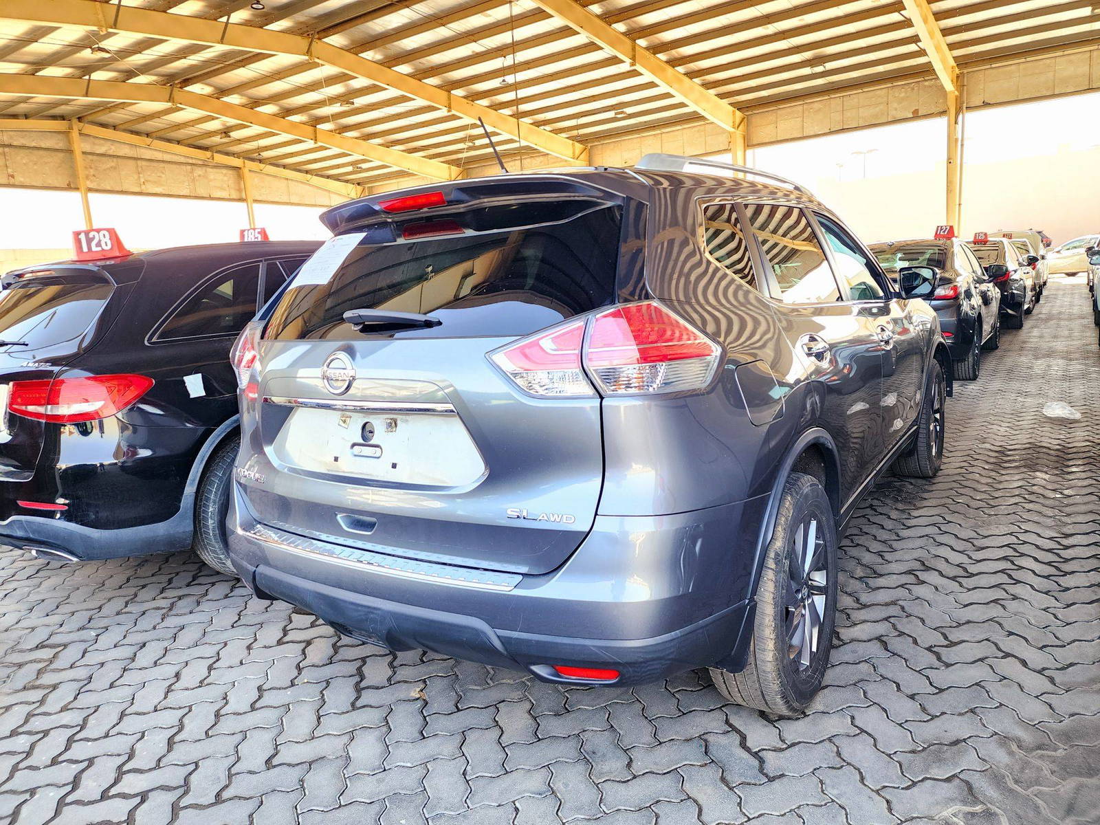 2016 NISSAN ROGUE — 96983 Miles — Lot XGC767825 — Souq - Marhaba Auctions Used Cars - Image 3