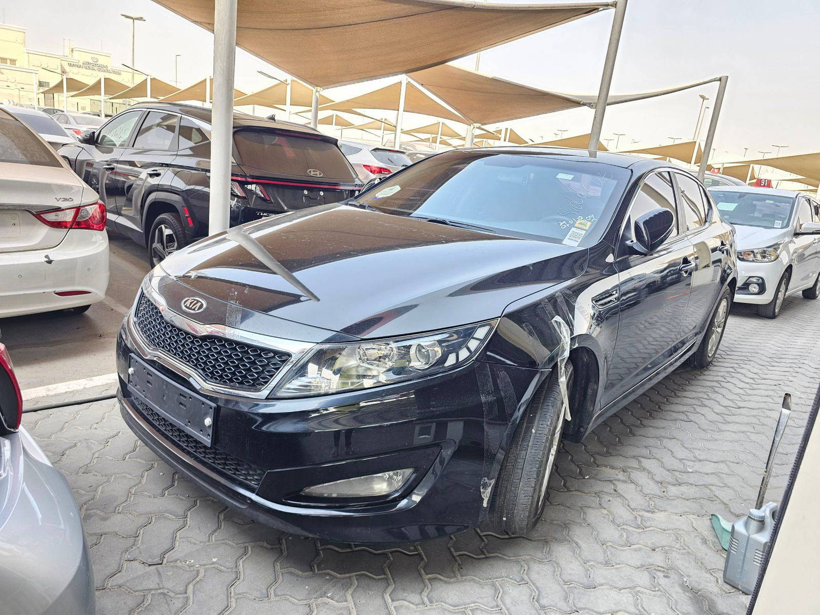 2011 KIA K5 — 137204 KM — Lot 167260 — Souq - Marhaba Auctions Used Cars - Image 5