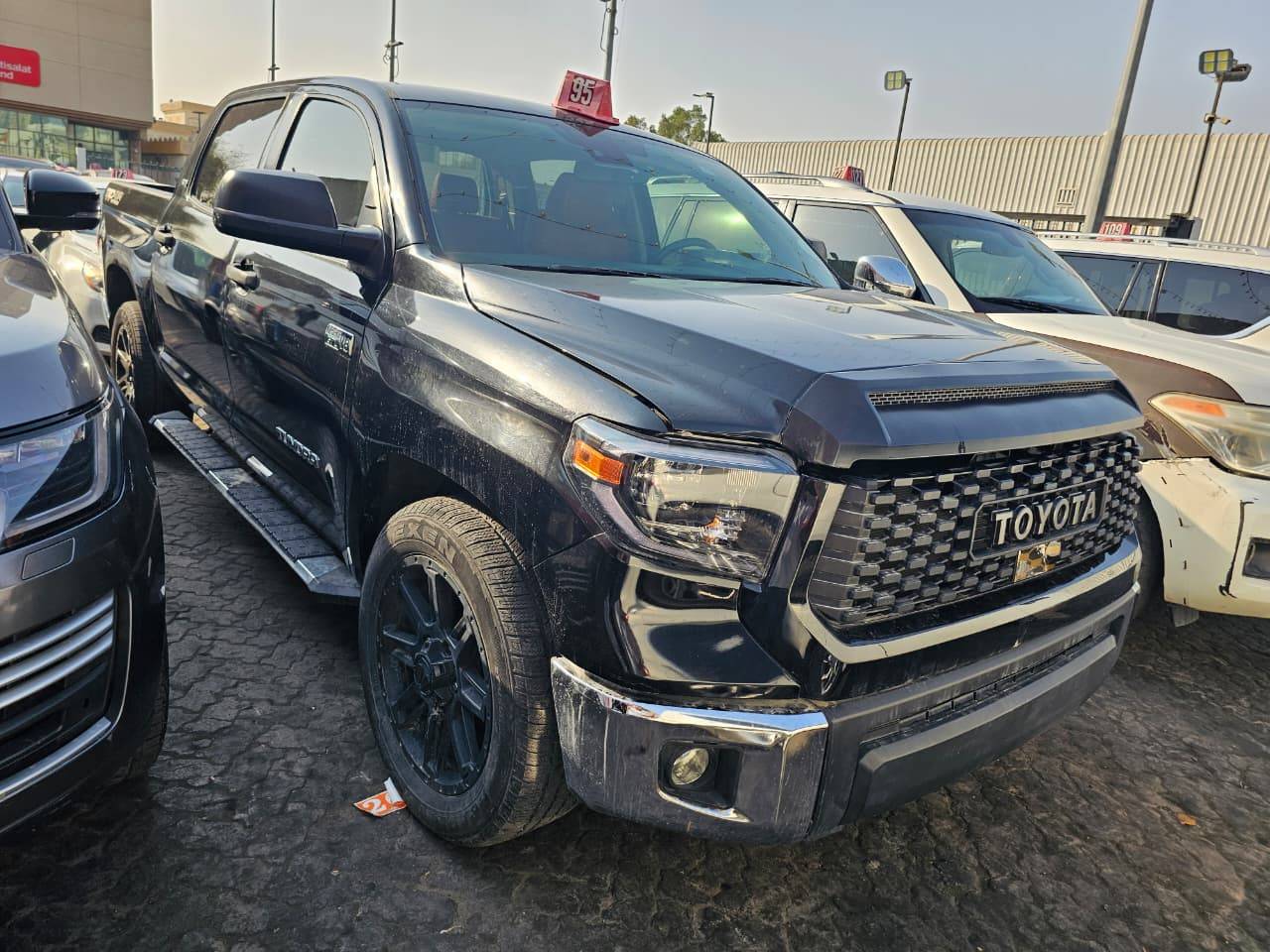 2020 TOYOTA TUNDRA — 54930 Miles — Lot LX905637 — Main - Marhaba Auctions Used Cars - Image 3