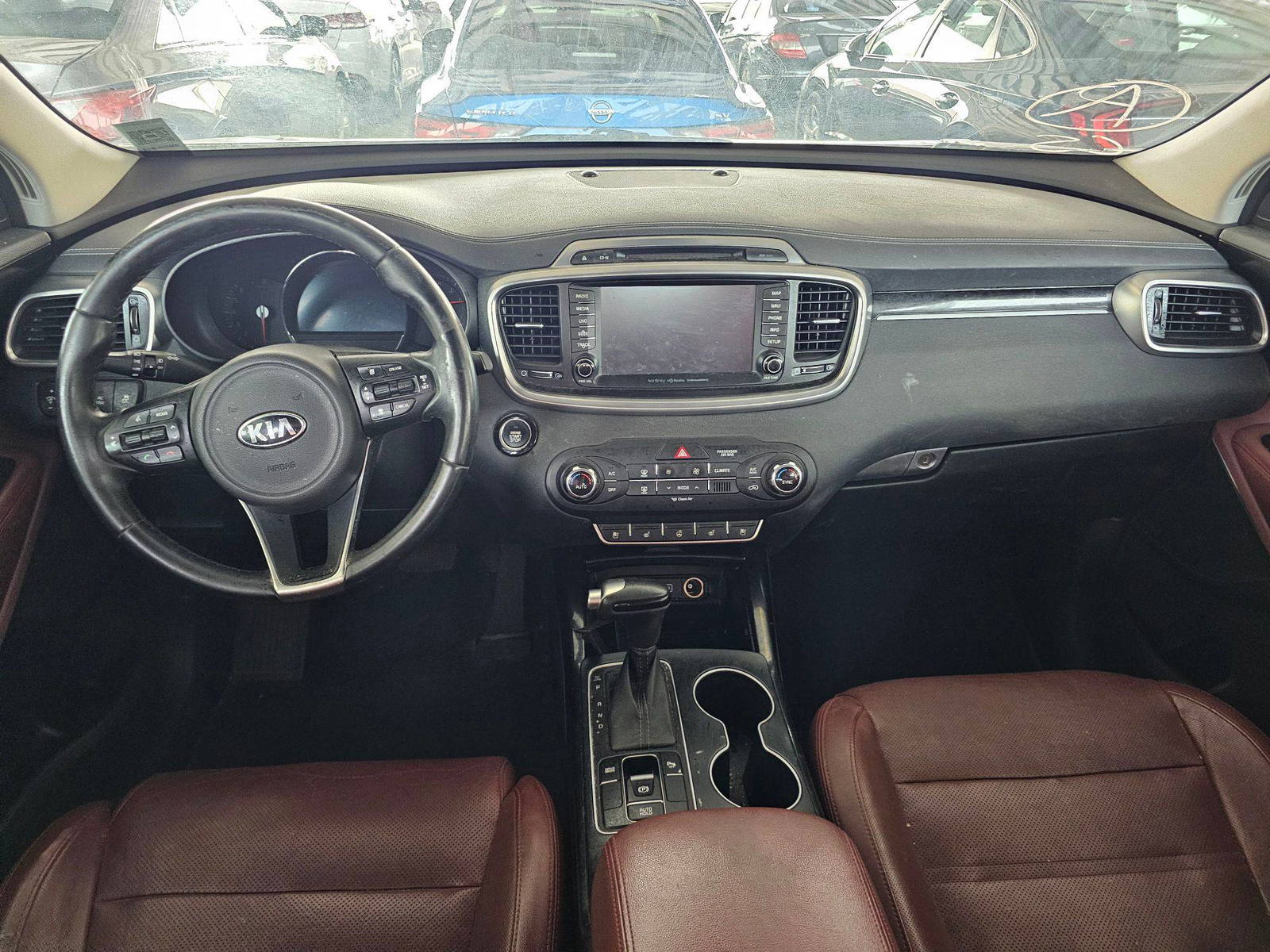 KIA SORENTO 2017 - Marhaba Auction Used Cars - Image 6