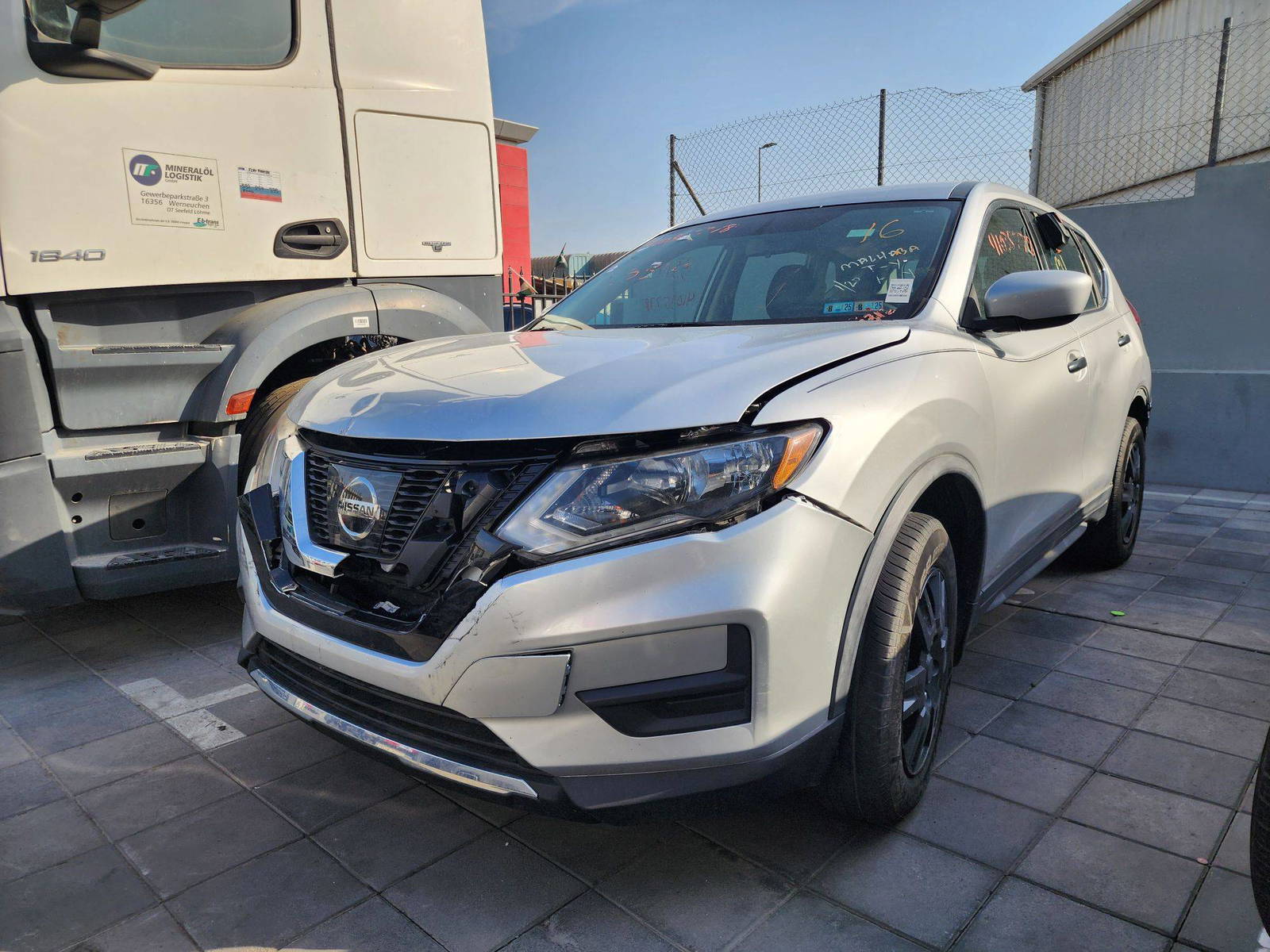 2017 NISSAN ROGUE — 111018 Miles — Lot 41035778 — Souq - Marhaba Auctions Used Cars - Image 5
