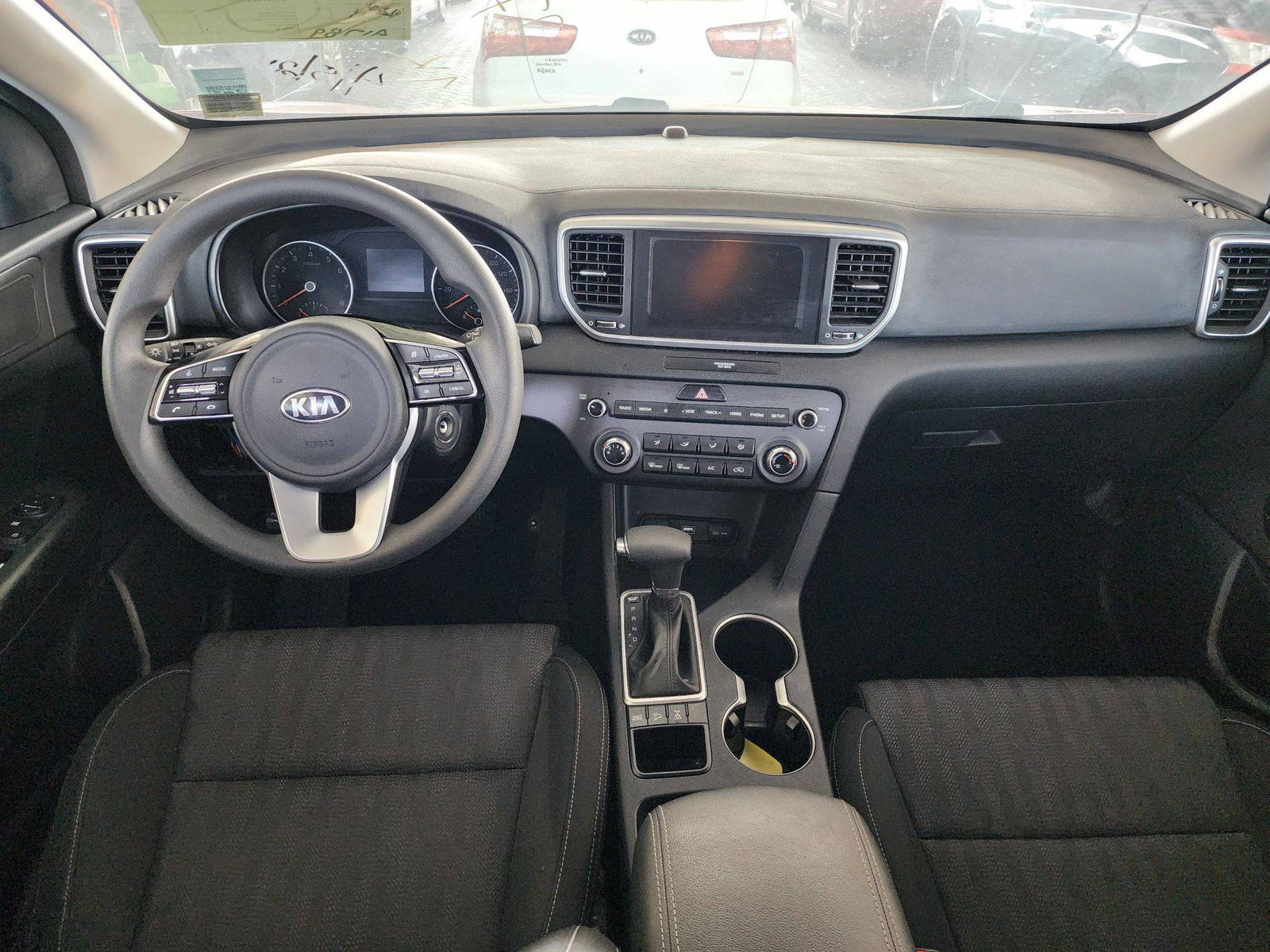 2020 KIA SPORTAGE — 41789 Miles — Lot 39126509 — Souq - Marhaba Auctions Used Cars - Image 7