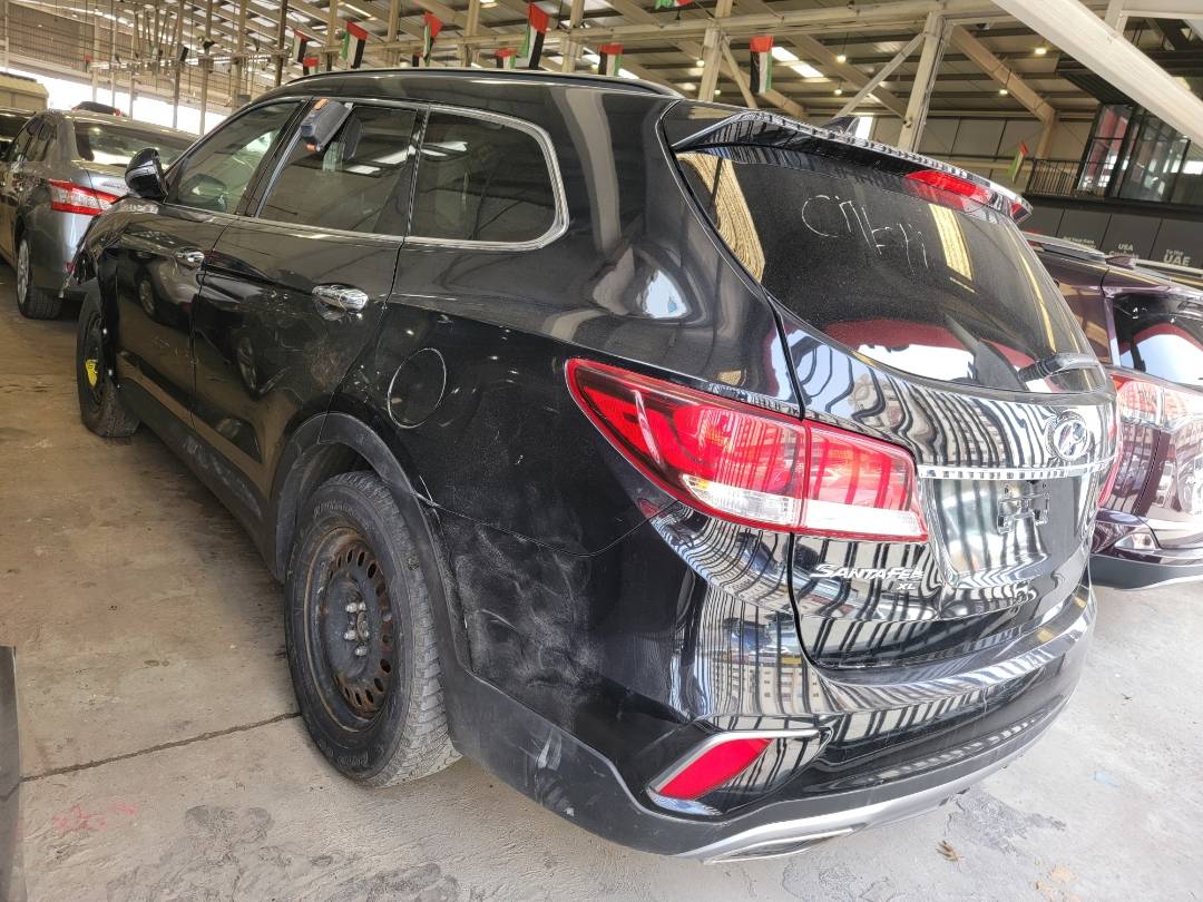 2019 HYUNDAI SANTA FE — 165234 KM — Lot KU301401 — Main - Marhaba Auctions Used Cars - Image 3