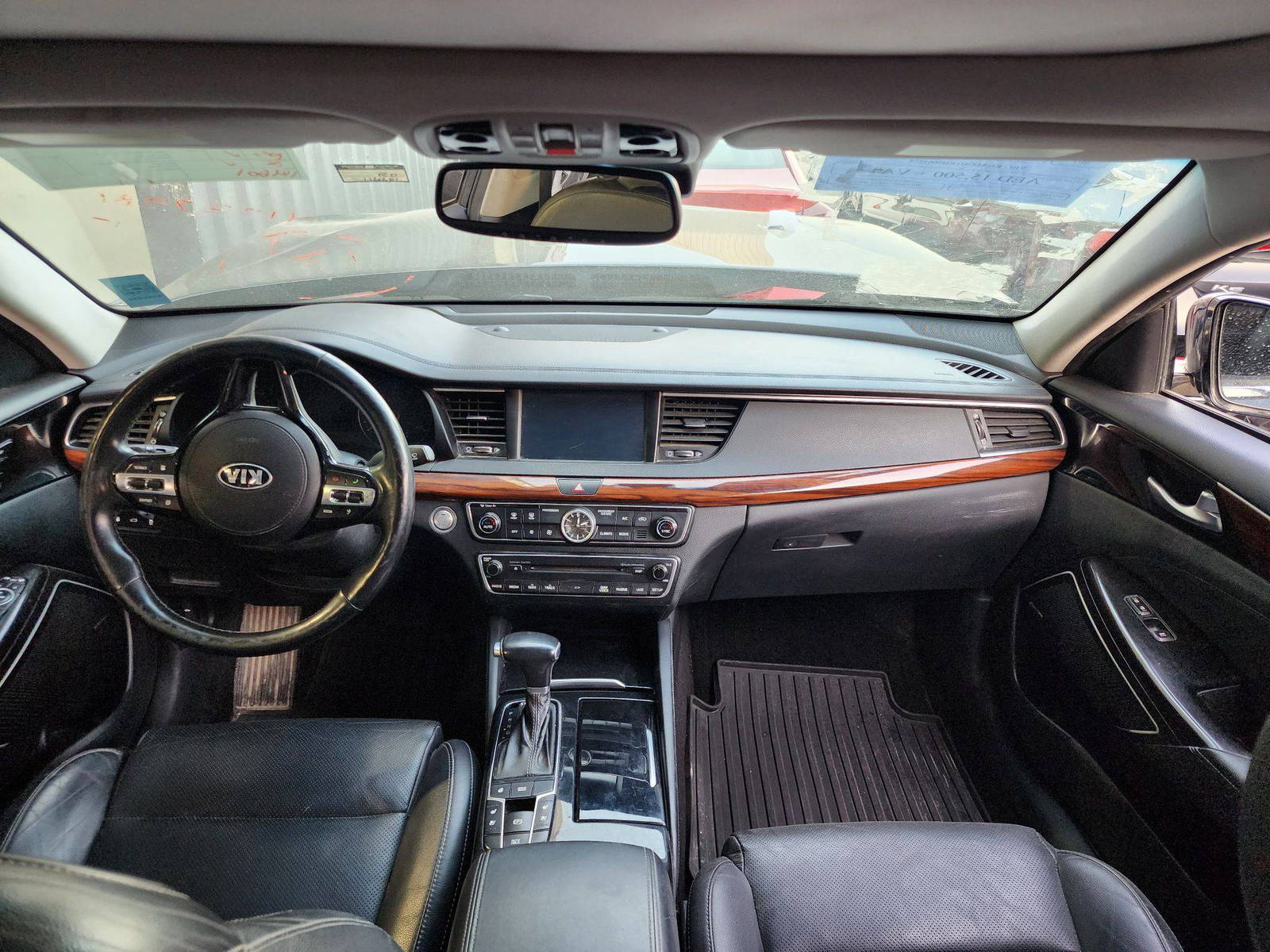 2017 KIA CADENZA — 114601 Miles — Lot 1325487 — Main - Marhaba Auctions Used Cars - Image 8